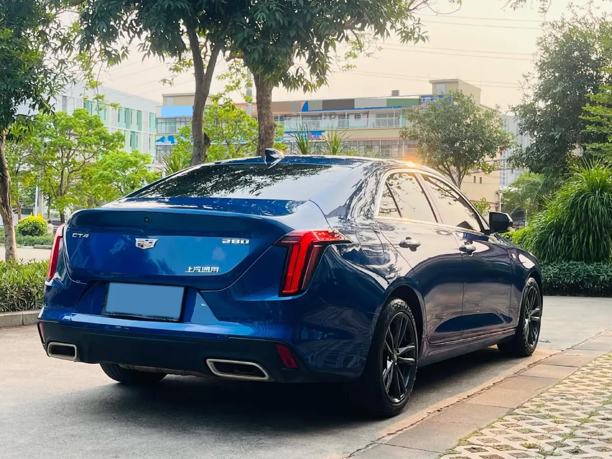 2022 Cadillac CT4 2.0T 237HP L4 8AT,autocango,china used car exporter,china ev exporter,chinese used car exporter,chinese used ev exporter