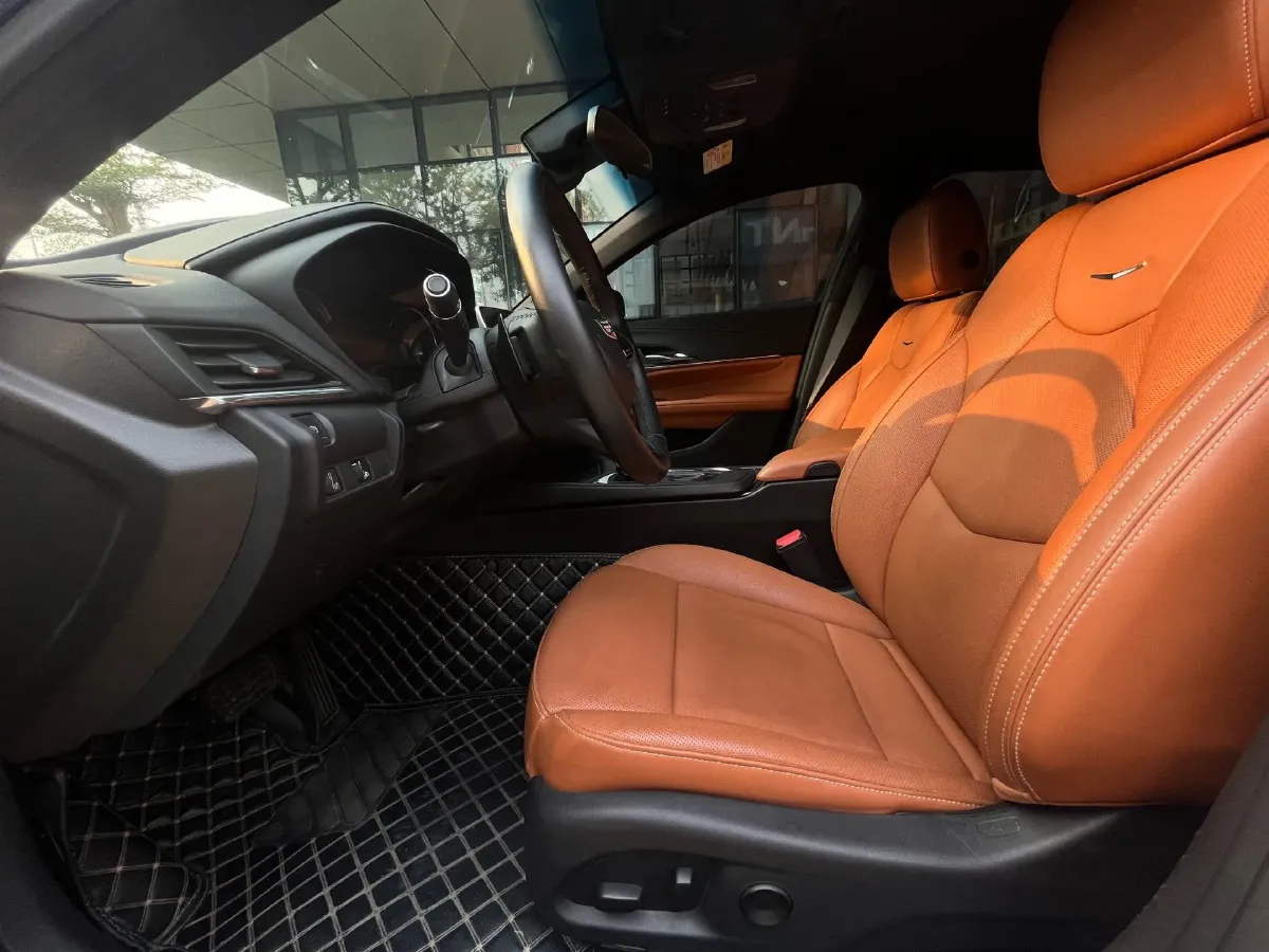 2022 Cadillac CT4 2.0T 237HP L4 8AT,autocango,china used car exporter,china ev exporter,chinese used car exporter,chinese used ev exporter