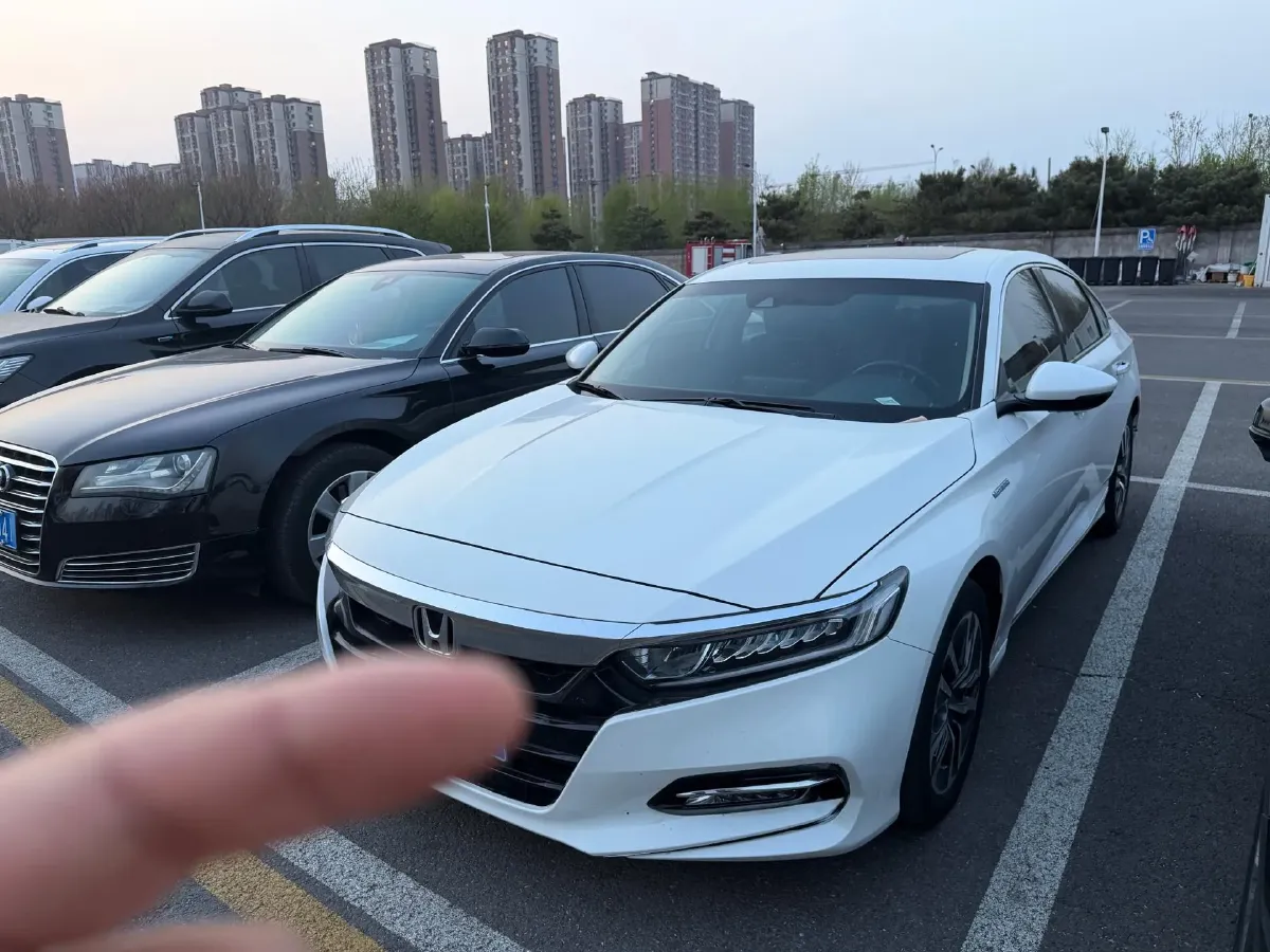 2018 Honda Accord 2.0L 146HP L4 E-CVT Hybrid,autocango,china used car exporter,china ev exporter,chinese used car exporter,chinese used ev exporter