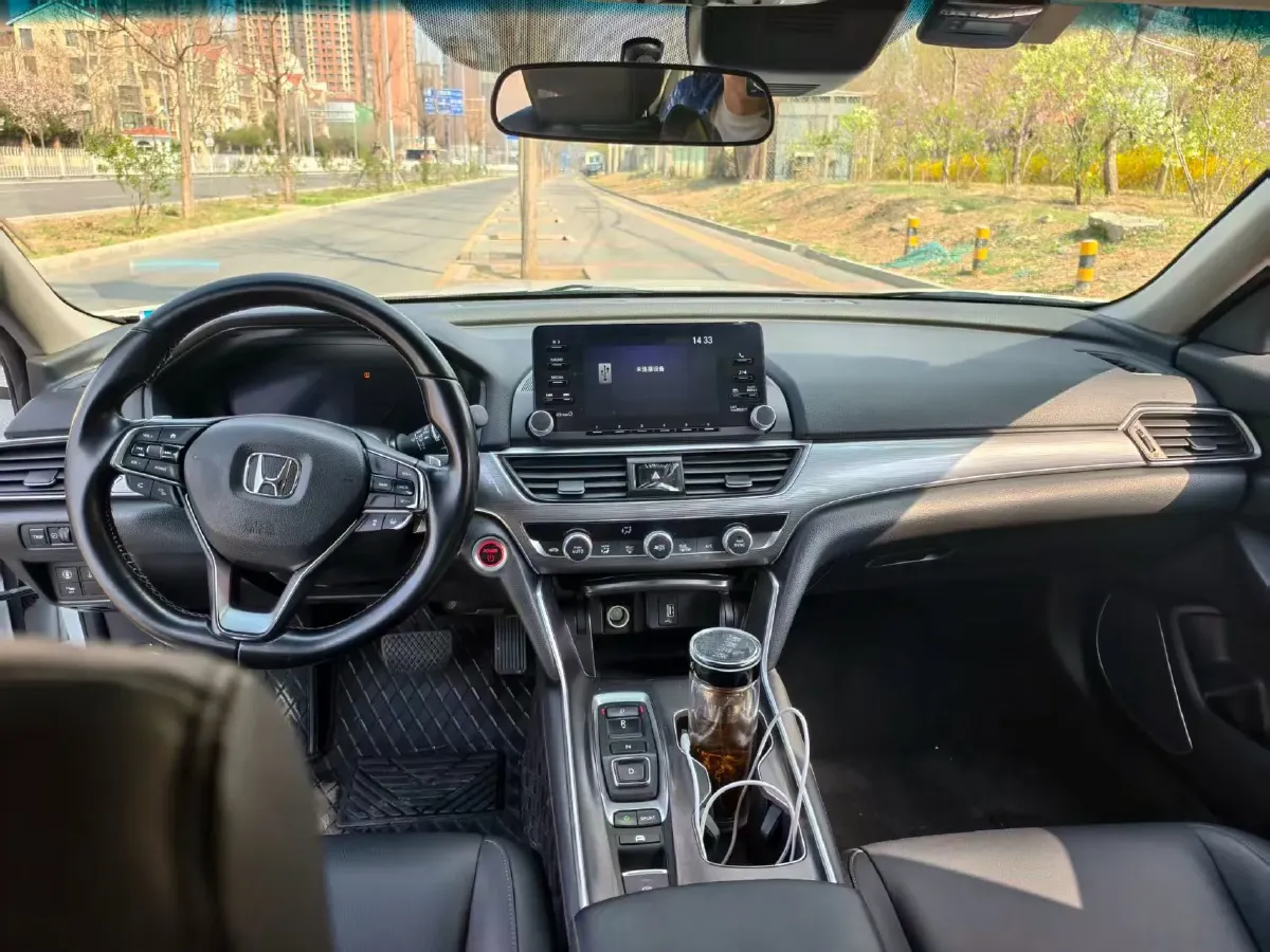 2018 Honda Accord 2.0L 146HP L4 E-CVT Hybrid,autocango,china used car exporter,china ev exporter,chinese used car exporter,chinese used ev exporter