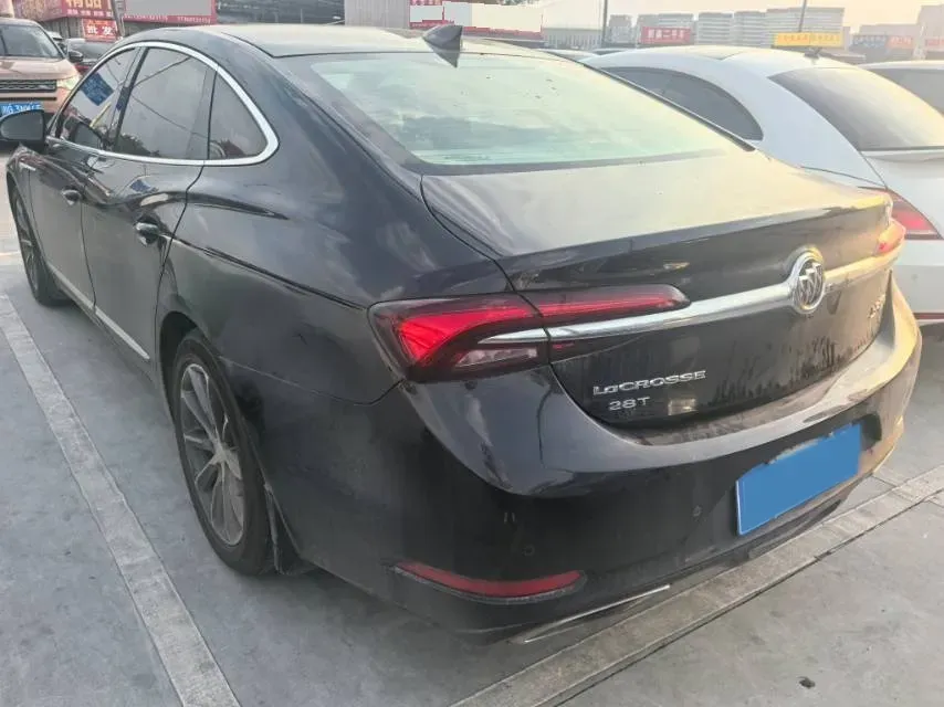 2020 Buick Larcosse 2.0T 237HP L4 9AT,autocango,china used car exporter,china ev exporter,chinese used car exporter,chinese used ev exporter