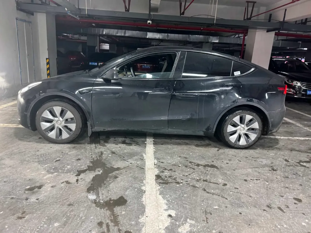 2022 Tesla Model Y BEV 60KWH,autocango,china used car exporter,china ev exporter,chinese used car exporter,chinese used ev exporter