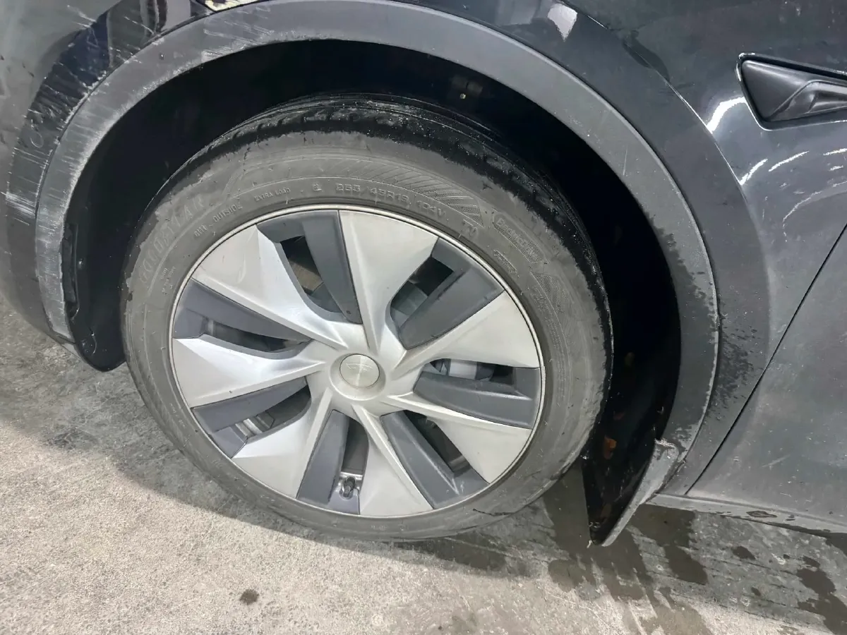 2022 Tesla Model Y BEV 60KWH,autocango,china used car exporter,china ev exporter,chinese used car exporter,chinese used ev exporter