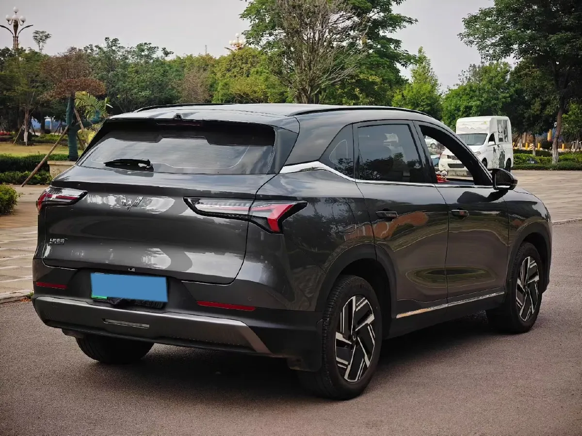 2024 WuLing XingGuangS 1.5L 106HP L4 E-CVT PHEV 20.5KWH,autocango,china used car exporter,china ev exporter,chinese used car exporter,chinese used ev exporter