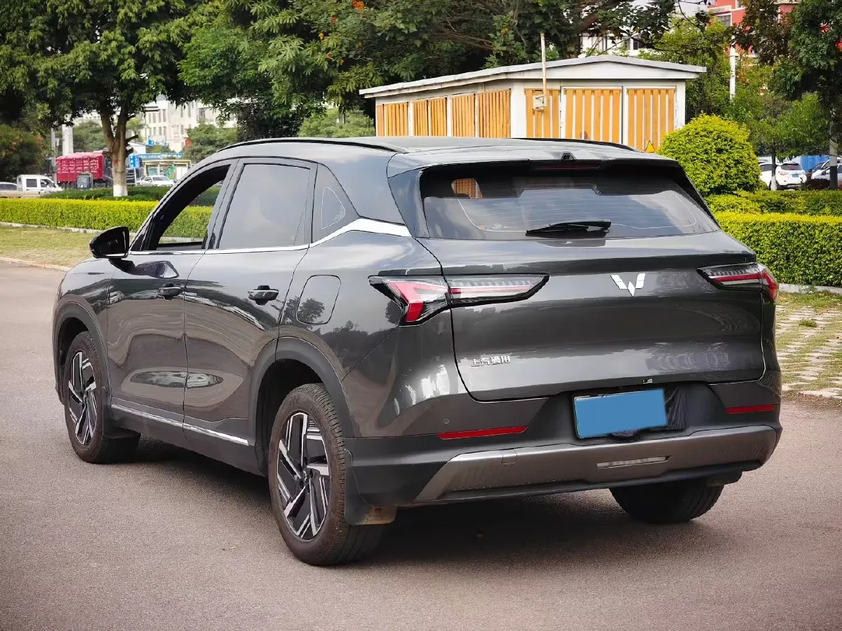 2024 WuLing XingGuangS 1.5L 106HP L4 E-CVT PHEV 20.5KWH,autocango,china used car exporter,china ev exporter,chinese used car exporter,chinese used ev exporter