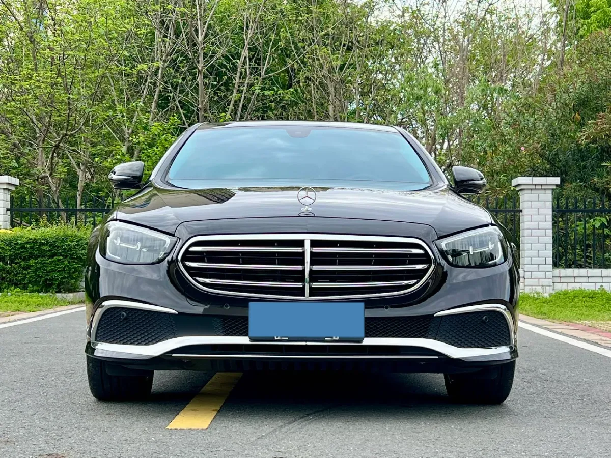 2022 Mercedes-Benz E Class 2.0T 197HP L4 9AT,autocango,china used car exporter,china ev exporter,chinese used car exporter,chinese used ev exporter
