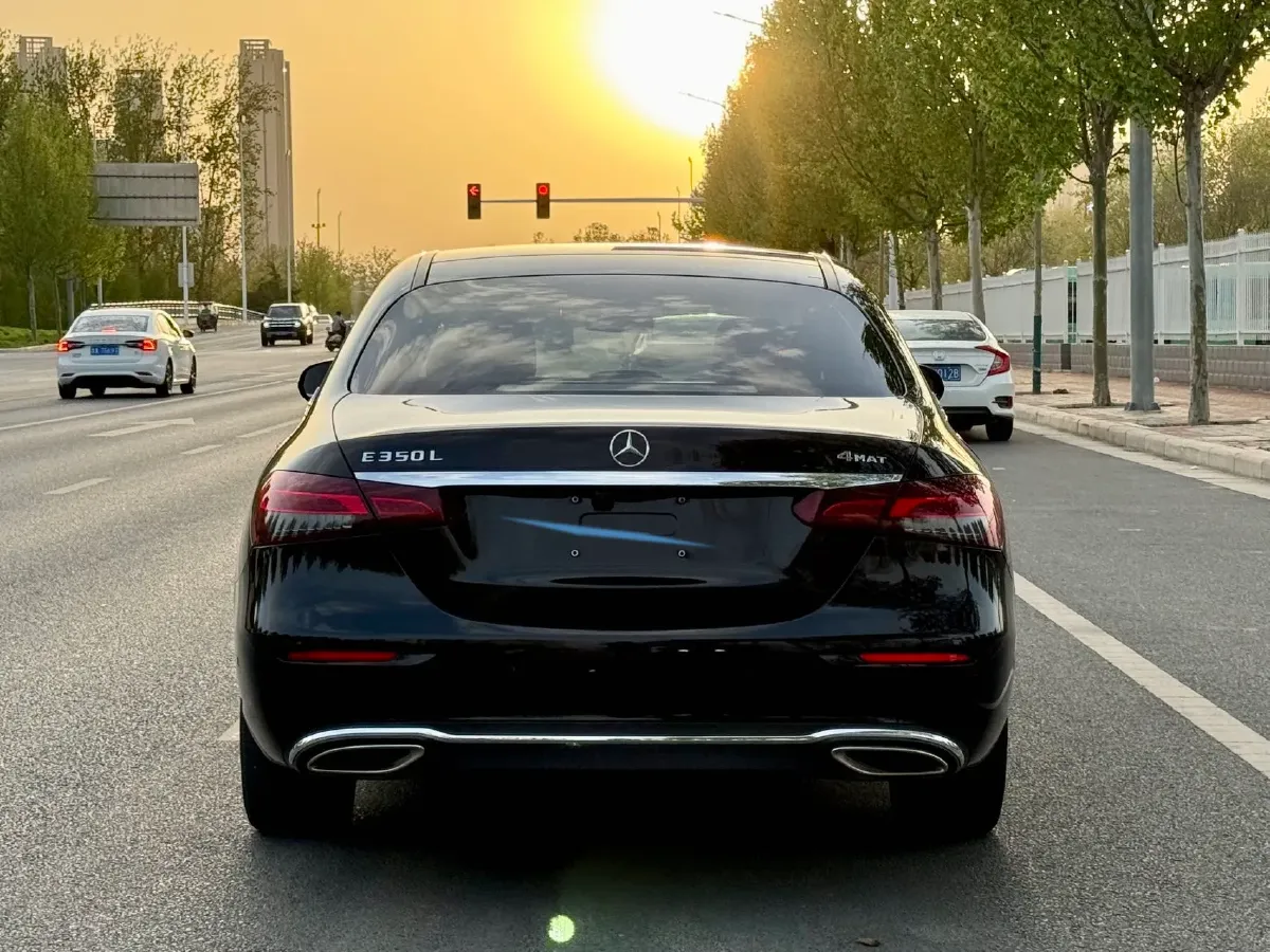 2021 Mercedes-Benz E Class 1.5T 184HP L4 9AT,autocango,china used car exporter,china ev exporter,chinese used car exporter,chinese used ev exporter