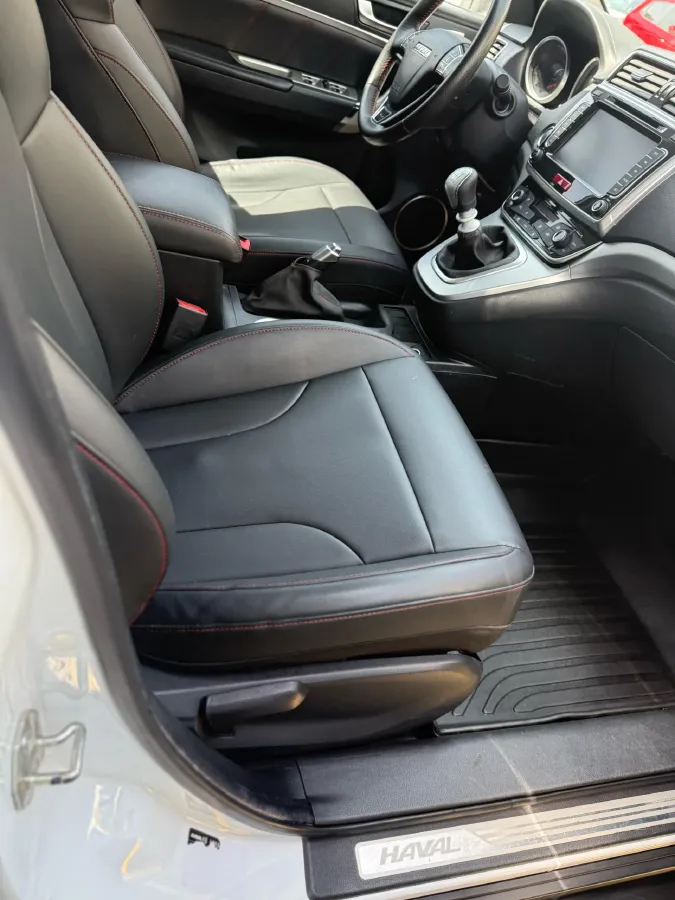 2018 Haval M6 1.5T 150HP L4 6MT,autocango,china used car exporter,china ev exporter,chinese used car exporter,chinese used ev exporter