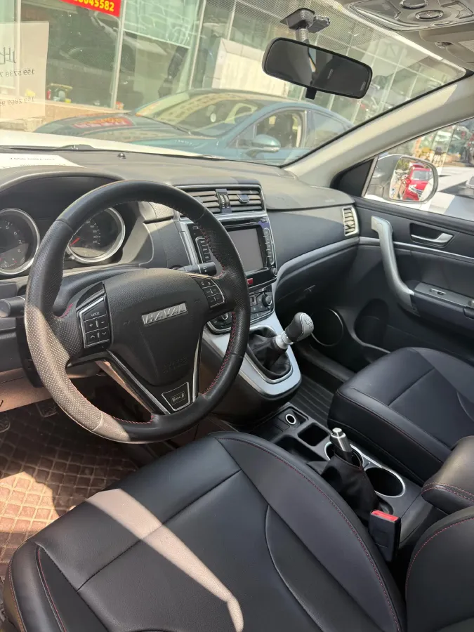 2018 Haval M6 1.5T 150HP L4 6MT,autocango,china used car exporter,china ev exporter,chinese used car exporter,chinese used ev exporter