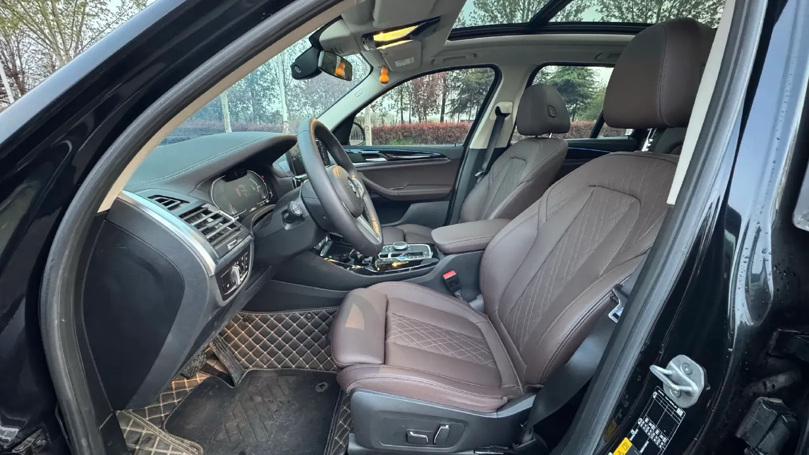 2023 BMW iX3 BEV 80KWH,autocango,china used car exporter,china ev exporter,chinese used car exporter,chinese used ev exporter