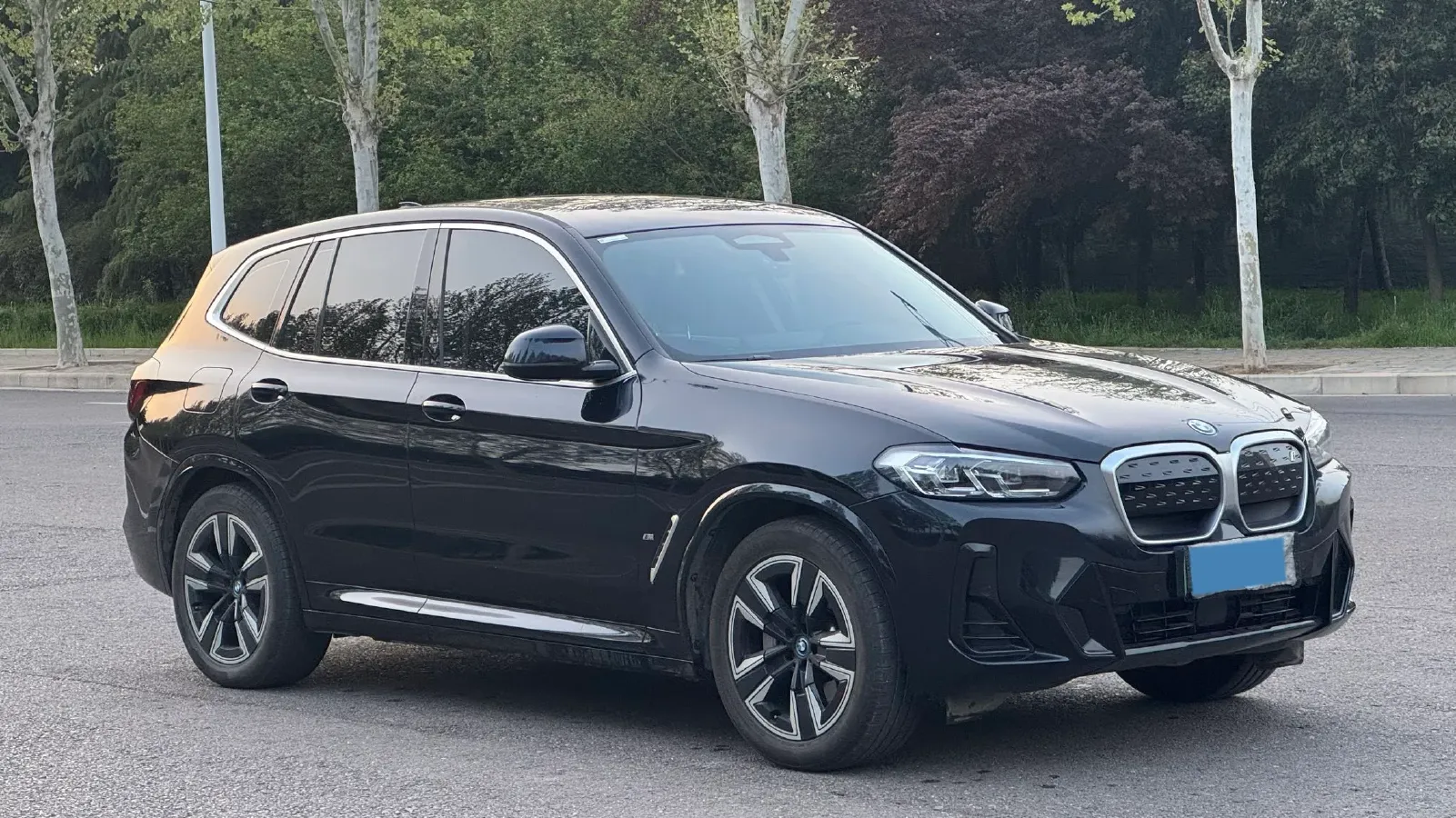 2023 BMW iX3 BEV 80KWH,autocango,china used car exporter,china ev exporter,chinese used car exporter,chinese used ev exporter