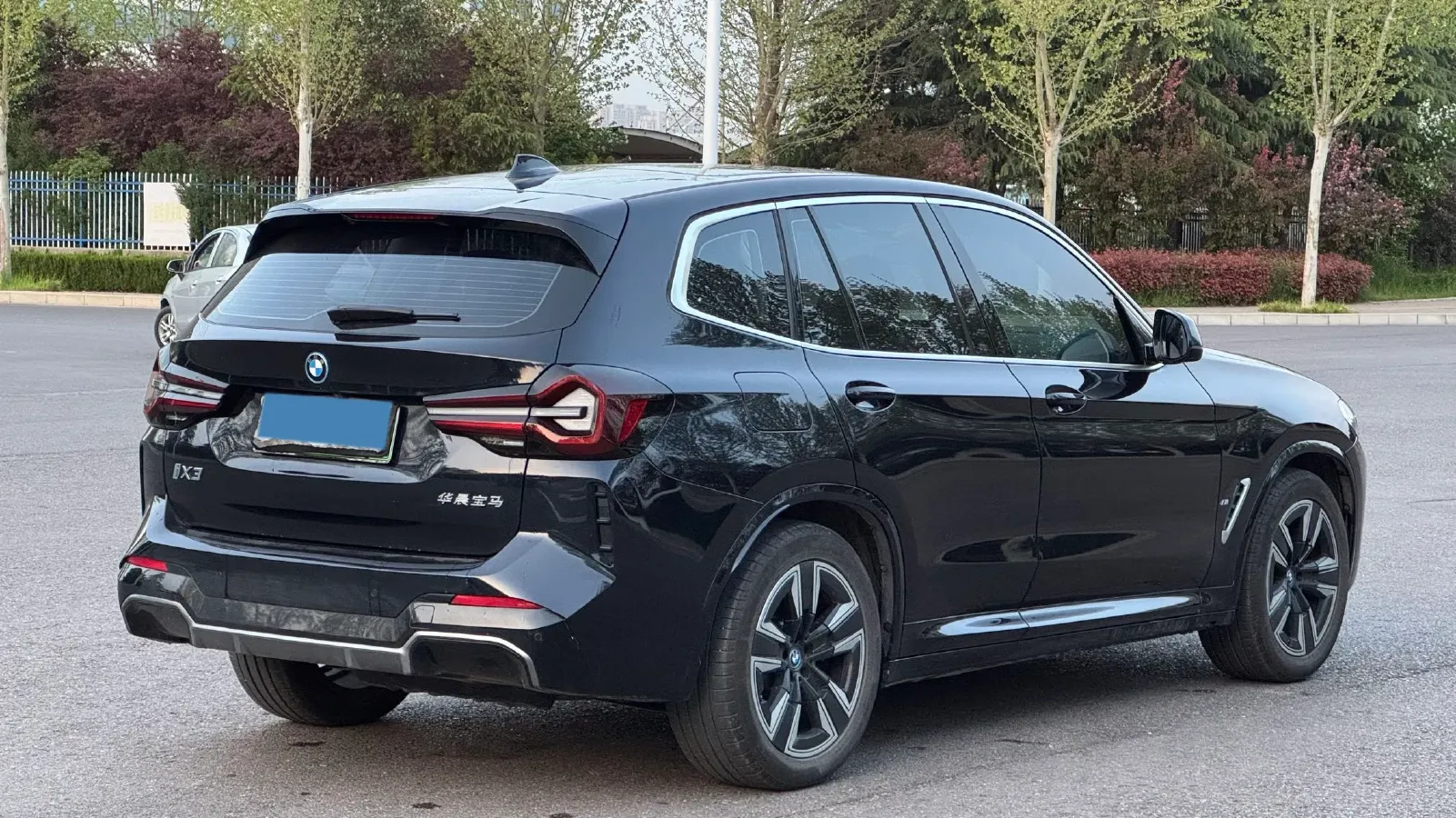 2023 BMW iX3 BEV 80KWH,autocango,china used car exporter,china ev exporter,chinese used car exporter,chinese used ev exporter