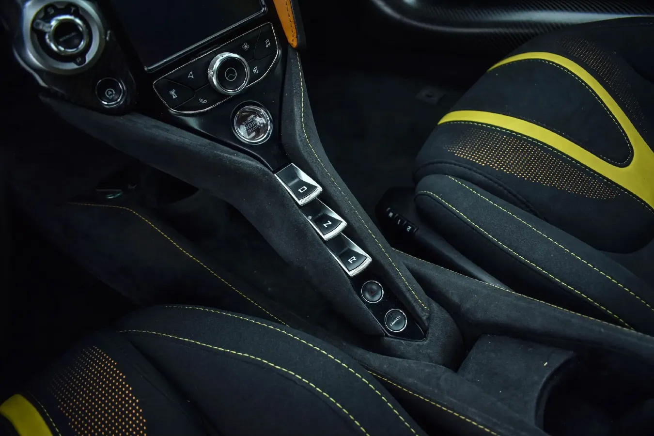 2017 McLaren 720S 4.0T 720HP V8 7DCT,autocango,china used car exporter,china ev exporter,chinese used car exporter,chinese used ev exporter