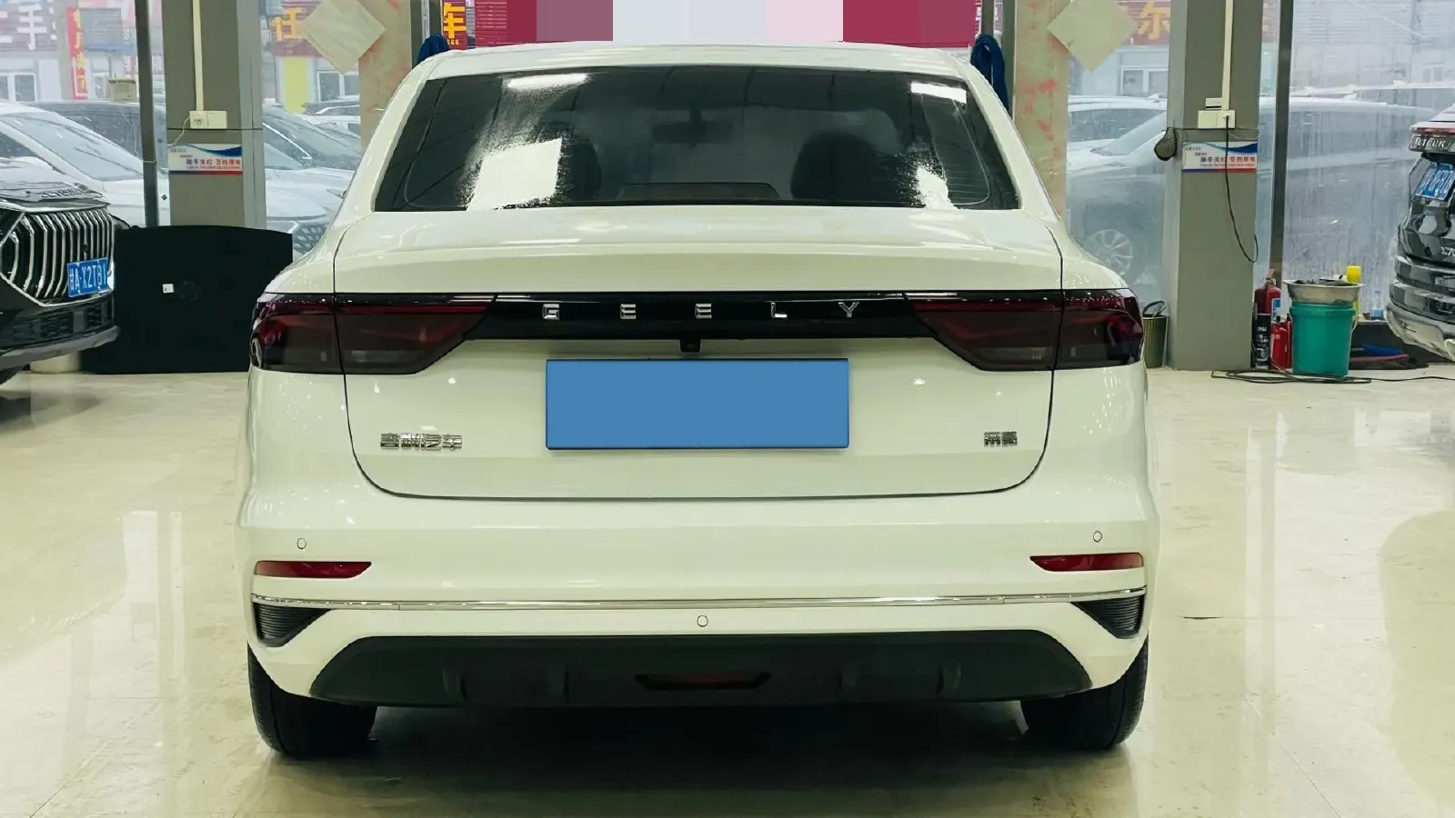 2025 Geely Emgrand 1.5L 127HP L4 CVT,autocango,china used car exporter,china ev exporter,chinese used car exporter,chinese used ev exporter