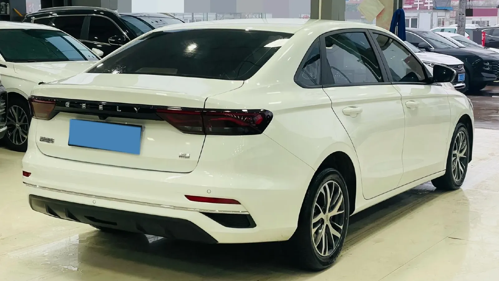 2025 Geely Emgrand 1.5L 127HP L4 CVT,autocango,china used car exporter,china ev exporter,chinese used car exporter,chinese used ev exporter