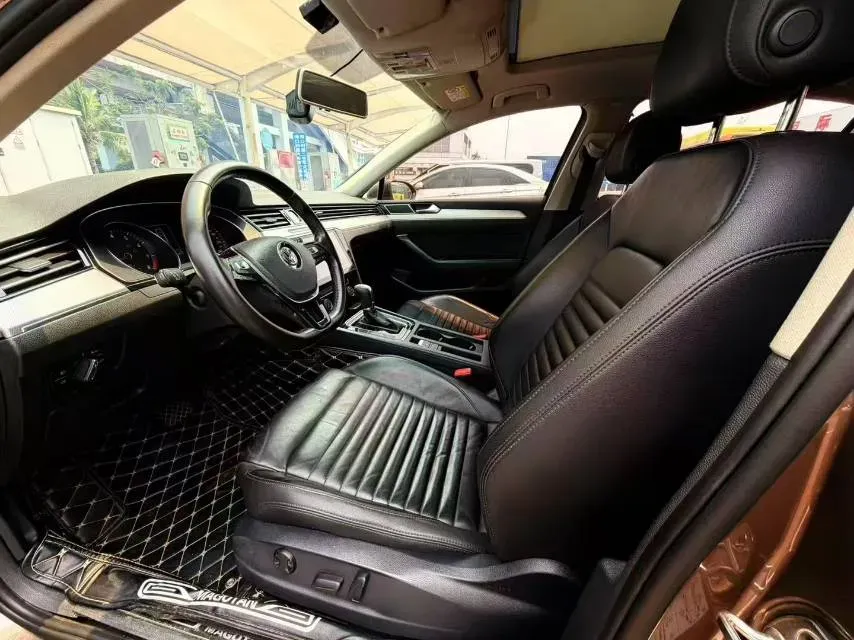 2018 Volkswagen Magotan 1.8T 180HP L4 7DCT,autocango,china used car exporter,china ev exporter,chinese used car exporter,chinese used ev exporter