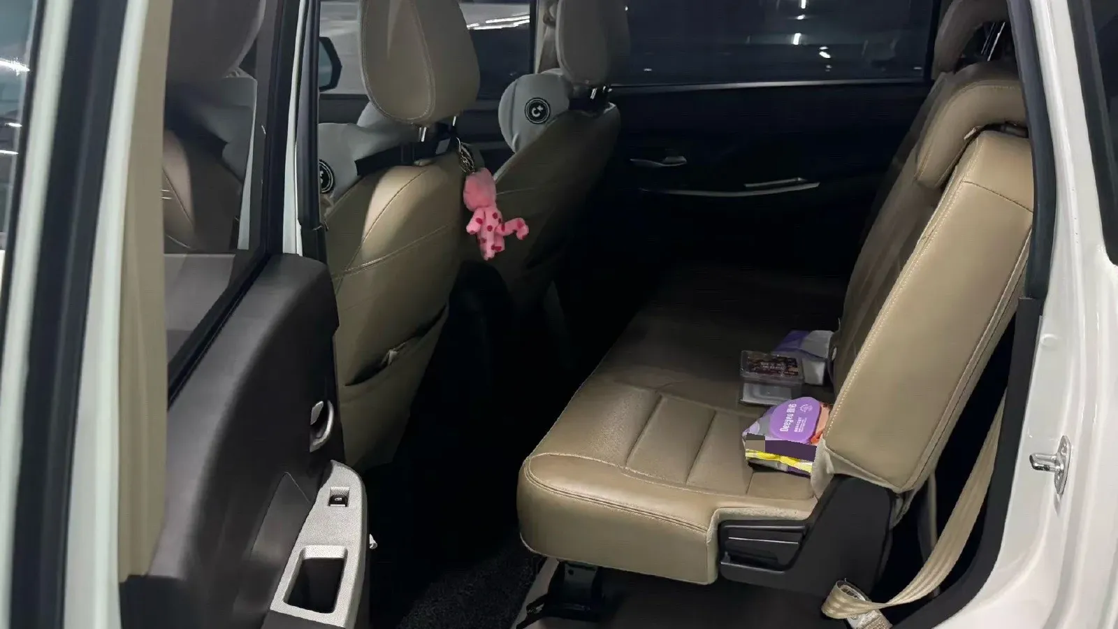 2019 JinBei JinDian 2.2L 116HP L4 5MT,autocango,china used car exporter,china ev exporter,chinese used car exporter,chinese used ev exporter