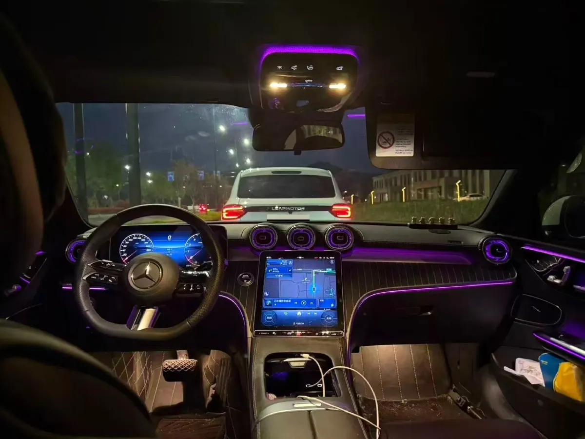 2025 Mercedes-Benz C Class 1.5T 204HP L4 9AT,autocango,china used car exporter,china ev exporter,chinese used car exporter,chinese used ev exporter