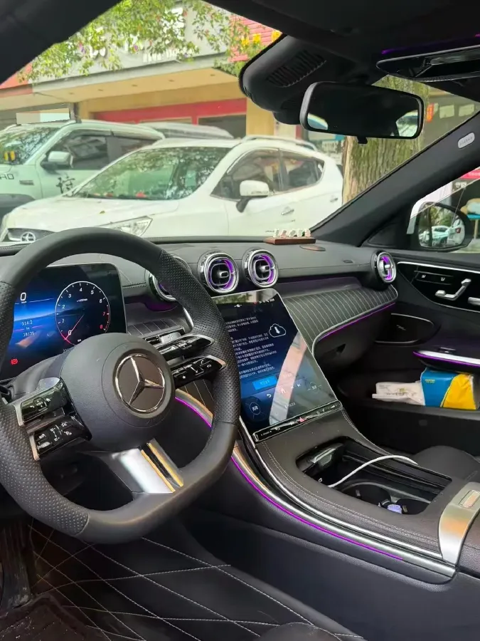 2025 Mercedes-Benz C Class 1.5T 204HP L4 9AT,autocango,china used car exporter,china ev exporter,chinese used car exporter,chinese used ev exporter