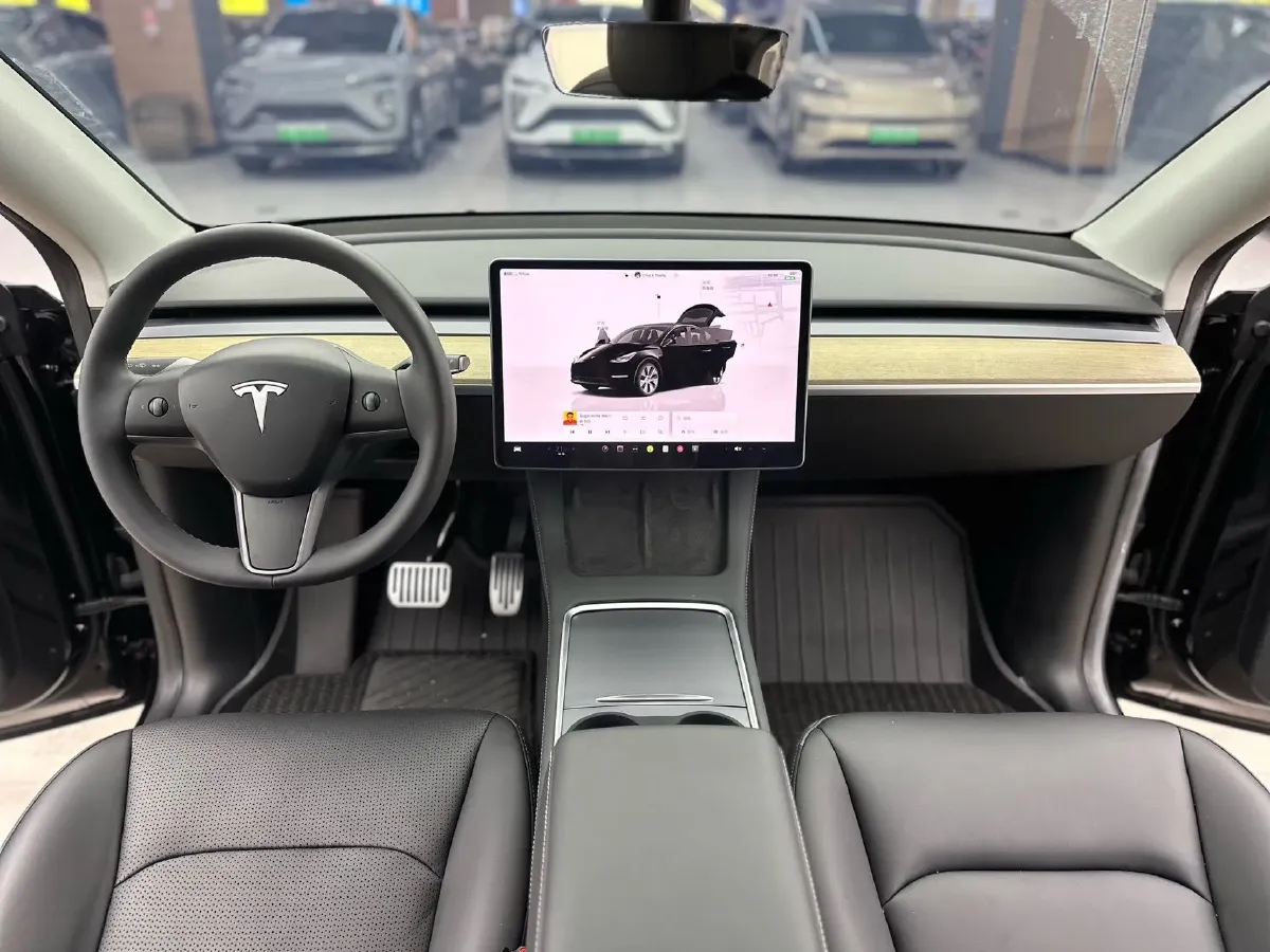 2022 Tesla Model Y BEV 60KWH,autocango,china used car exporter,china ev exporter,chinese used car exporter,chinese used ev exporter