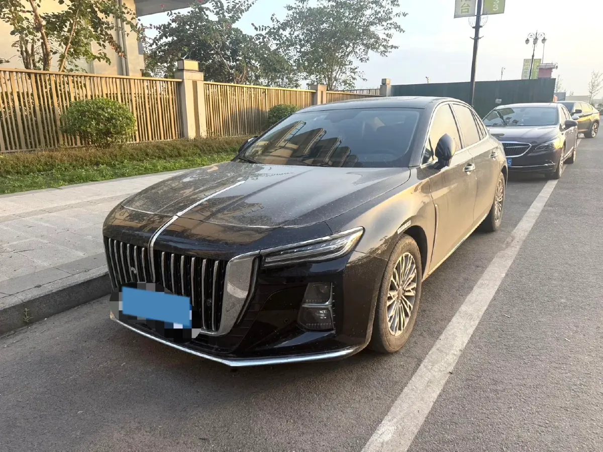 2023 HongQi H5 1.5T 169HP L4 7DCT,autocango,china used car exporter,china ev exporter,chinese used car exporter,chinese used ev exporter