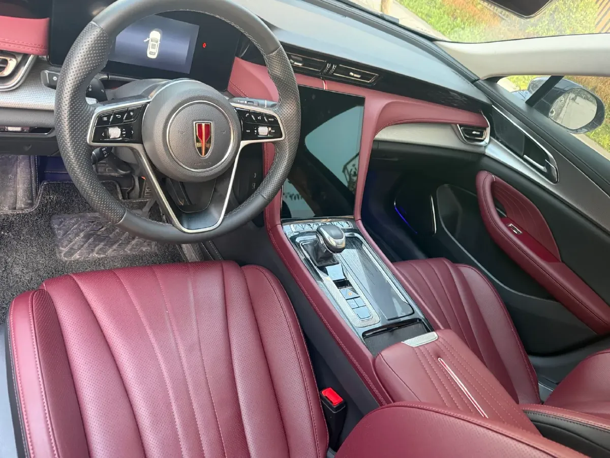 2023 HongQi H5 1.5T 169HP L4 7DCT,autocango,china used car exporter,china ev exporter,chinese used car exporter,chinese used ev exporter