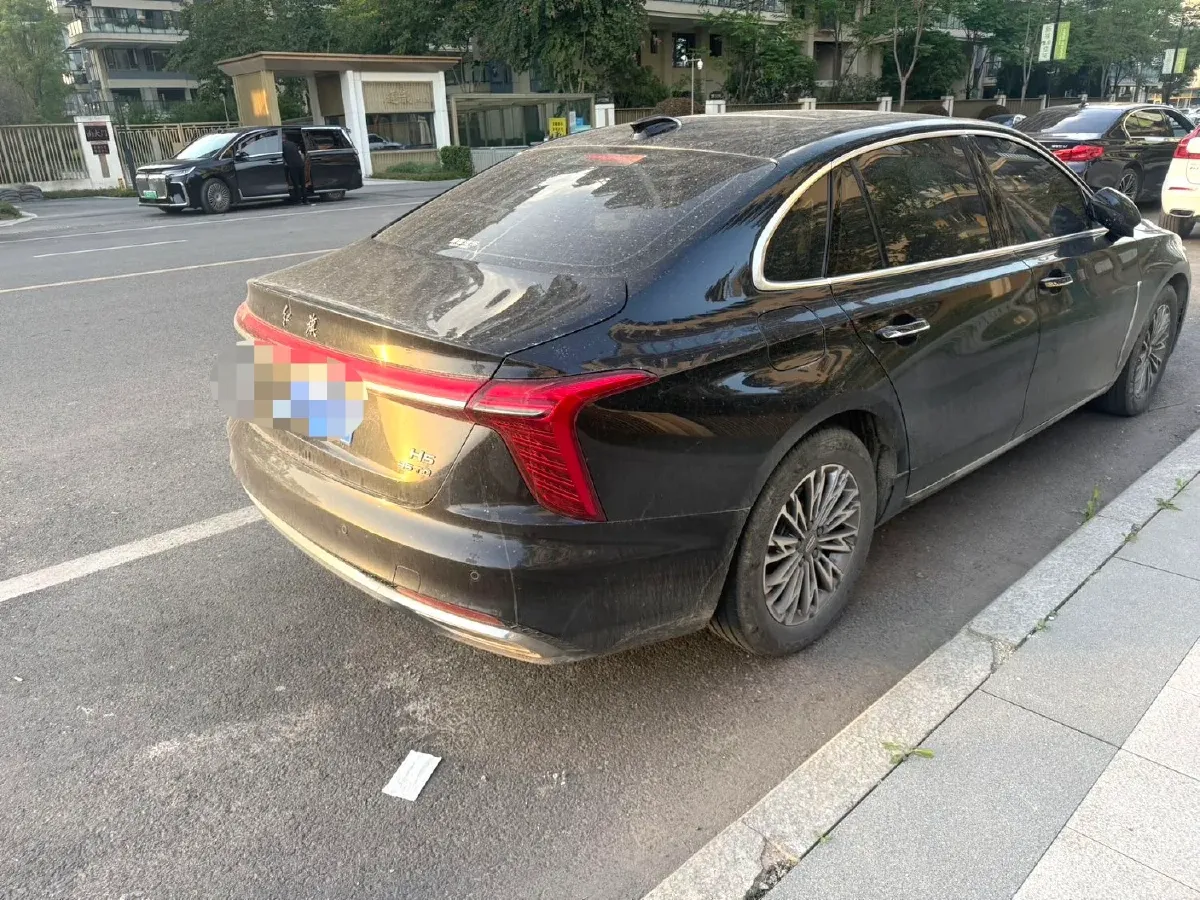 2023 HongQi H5 1.5T 169HP L4 7DCT,autocango,china used car exporter,china ev exporter,chinese used car exporter,chinese used ev exporter