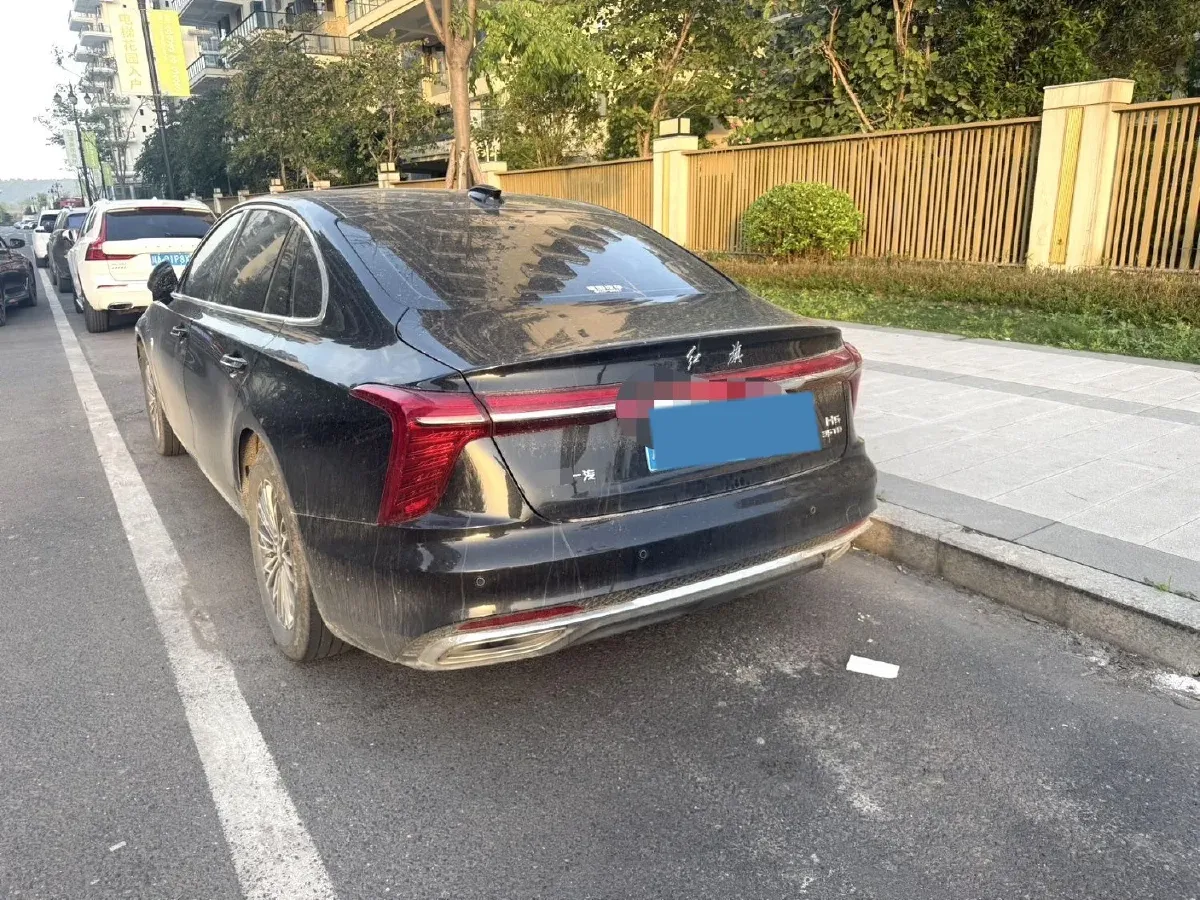 2023 HongQi H5 1.5T 169HP L4 7DCT,autocango,china used car exporter,china ev exporter,chinese used car exporter,chinese used ev exporter