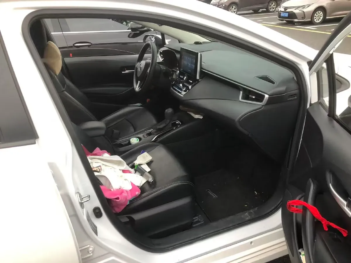 2021 Toyota Corolla 1.2T 116HP L4 CVT,autocango,china used car exporter,china ev exporter,chinese used car exporter,chinese used ev exporter