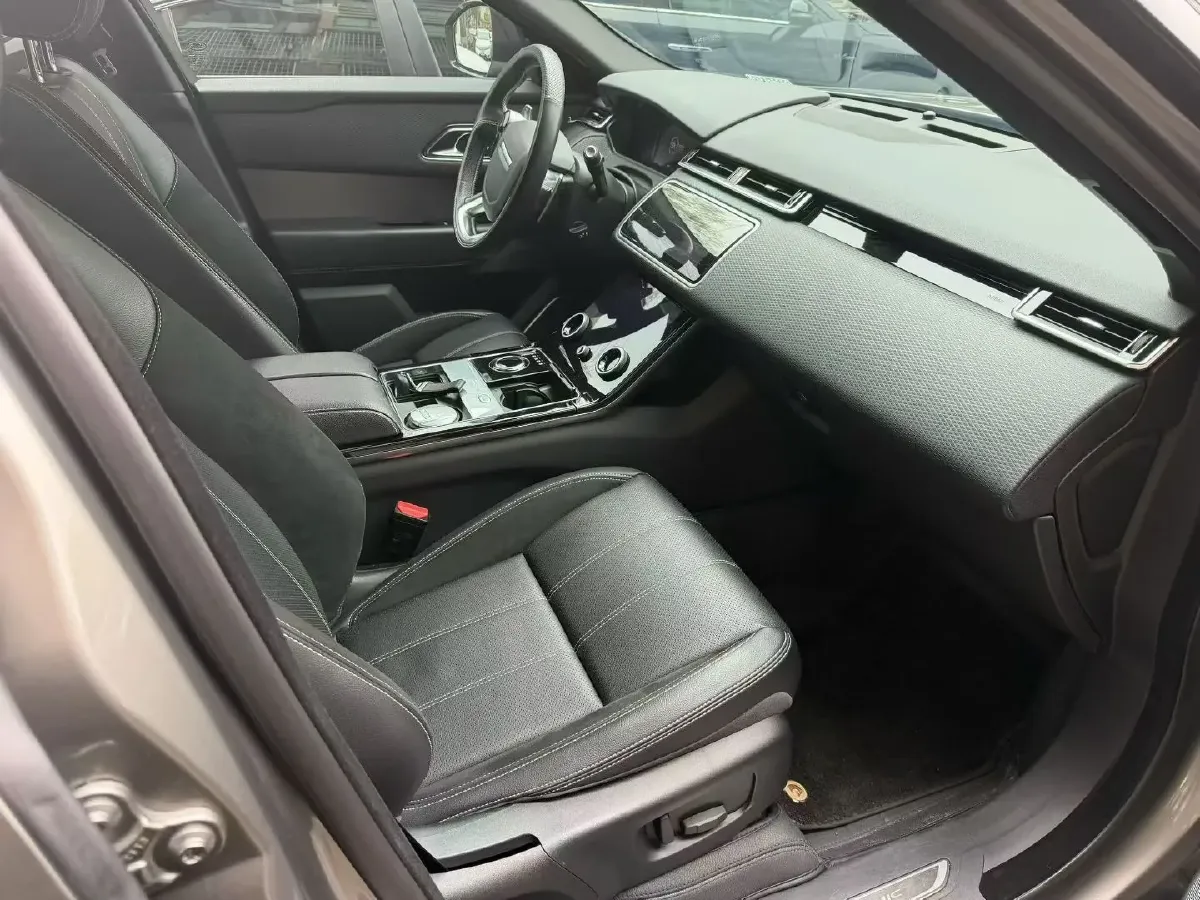 2018 Land Rover Range Rover Velar 3.0T 380HP V6 8AT,autocango,china used car exporter,china ev exporter,chinese used car exporter,chinese used ev exporter