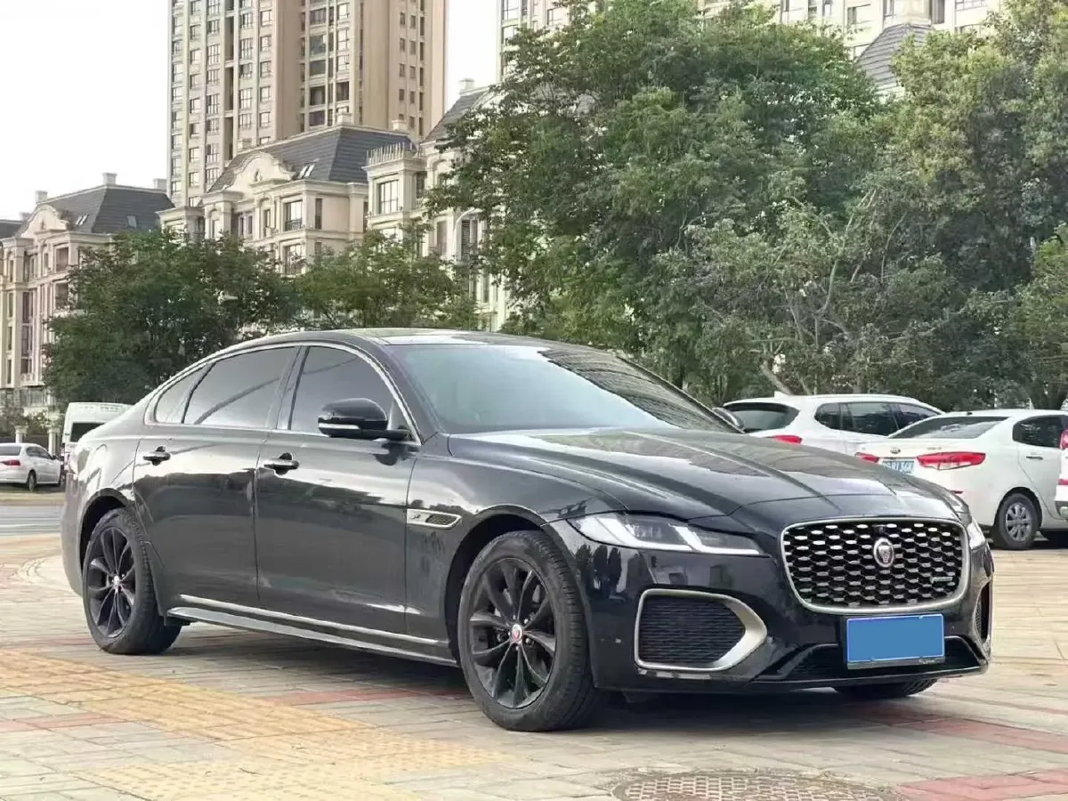 2023 Jaguar XFL 2.0T 250HP L4 8AT,autocango,china used car exporter,china ev exporter,chinese used car exporter,chinese used ev exporter