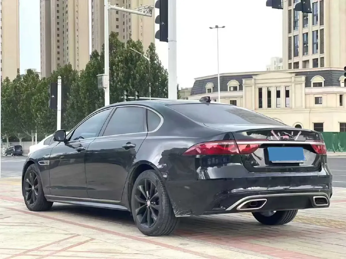 2023 Jaguar XFL 2.0T 250HP L4 8AT,autocango,china used car exporter,china ev exporter,chinese used car exporter,chinese used ev exporter