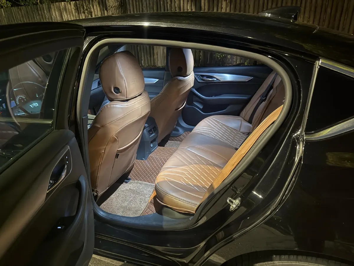 2021 Cadillac CT5 2.0T 237HP L4 10AT,autocango,china used car exporter,china ev exporter,chinese used car exporter,chinese used ev exporter