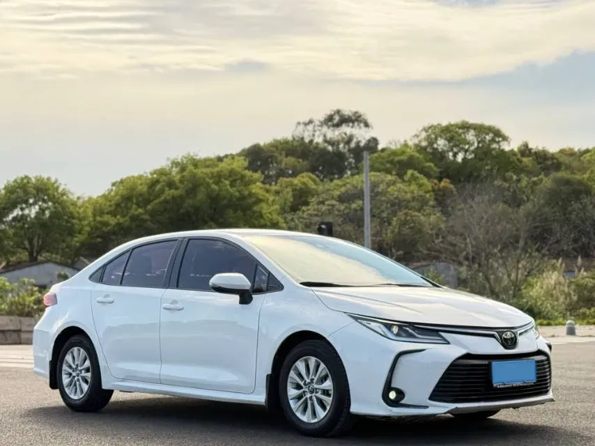 2021 Toyota Corolla 1.2T 116HP L4 CVT,autocango,china used car exporter,china ev exporter,chinese used car exporter,chinese used ev exporter