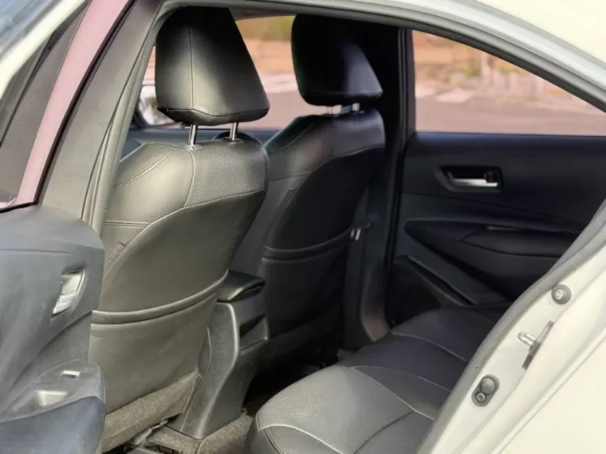 2021 Toyota Corolla 1.2T 116HP L4 CVT,autocango,china used car exporter,china ev exporter,chinese used car exporter,chinese used ev exporter