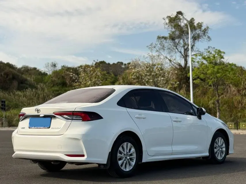 2021 Toyota Corolla 1.2T 116HP L4 CVT,autocango,china used car exporter,china ev exporter,chinese used car exporter,chinese used ev exporter