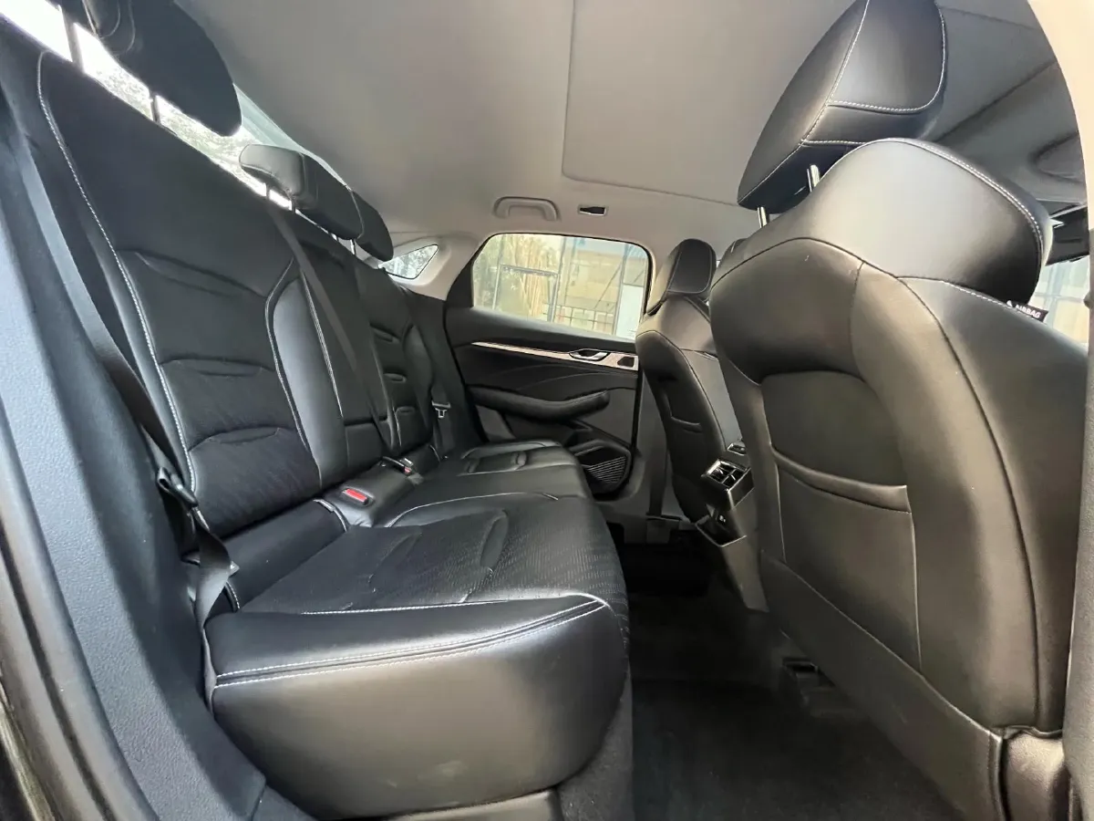 2021 Geely Preface 2.0T 190HP L4 7DCT,autocango,china used car exporter,china ev exporter,chinese used car exporter,chinese used ev exporter