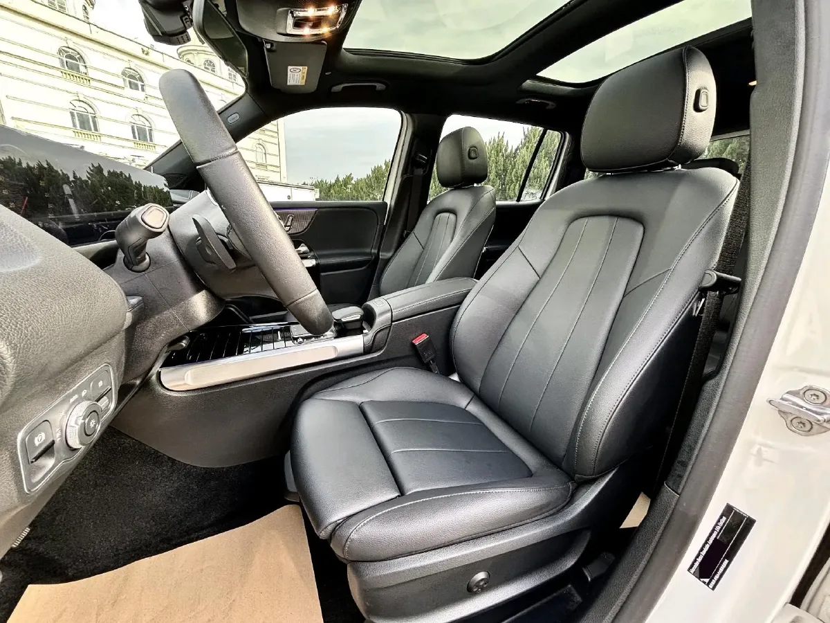 2023 Mercedes-Benz GLB Class 2.0T 190HP L4 8DCT,autocango,china used car exporter,china ev exporter,chinese used car exporter,chinese used ev exporter