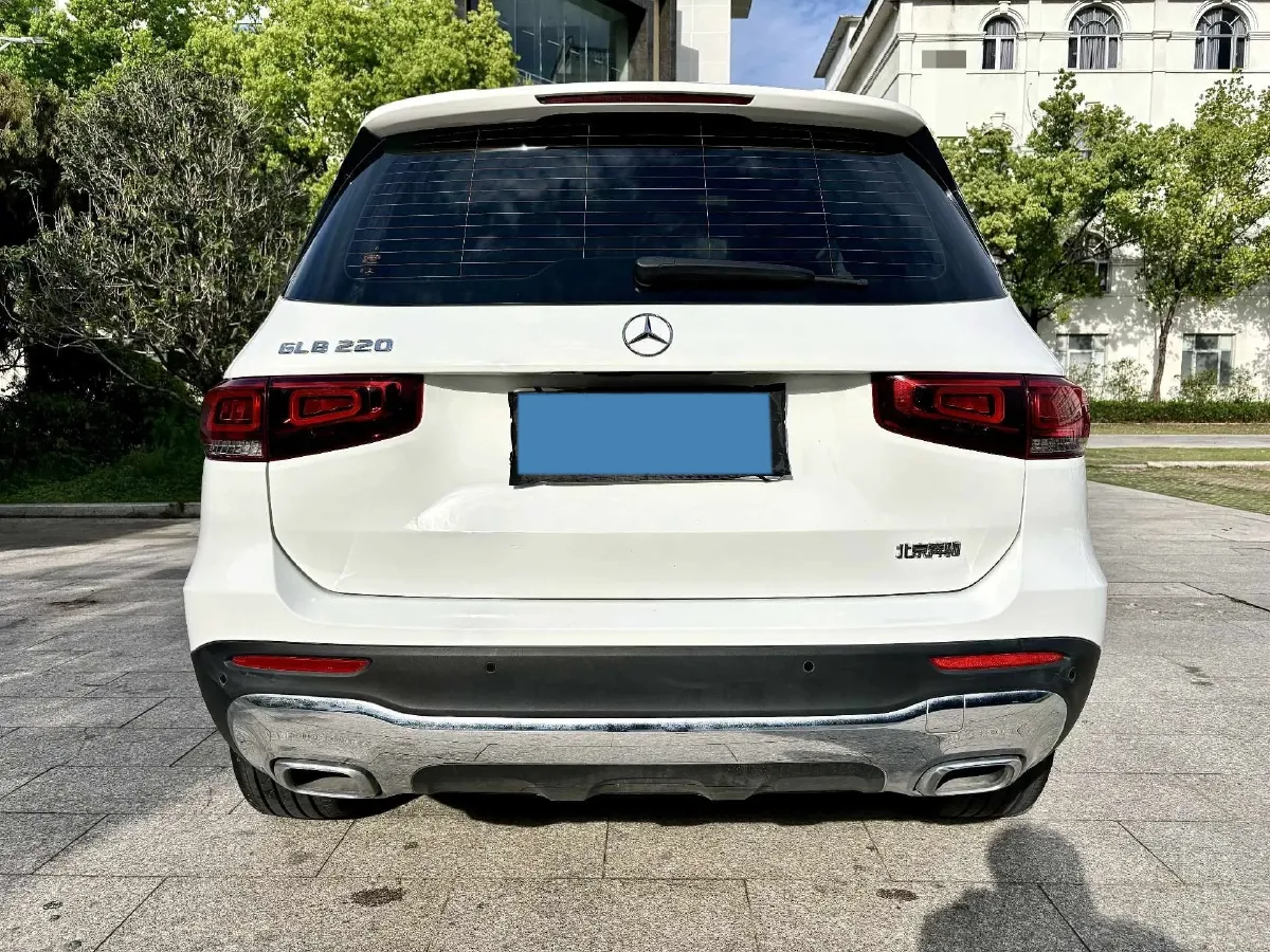 2023 Mercedes-Benz GLB Class 2.0T 190HP L4 8DCT,autocango,china used car exporter,china ev exporter,chinese used car exporter,chinese used ev exporter