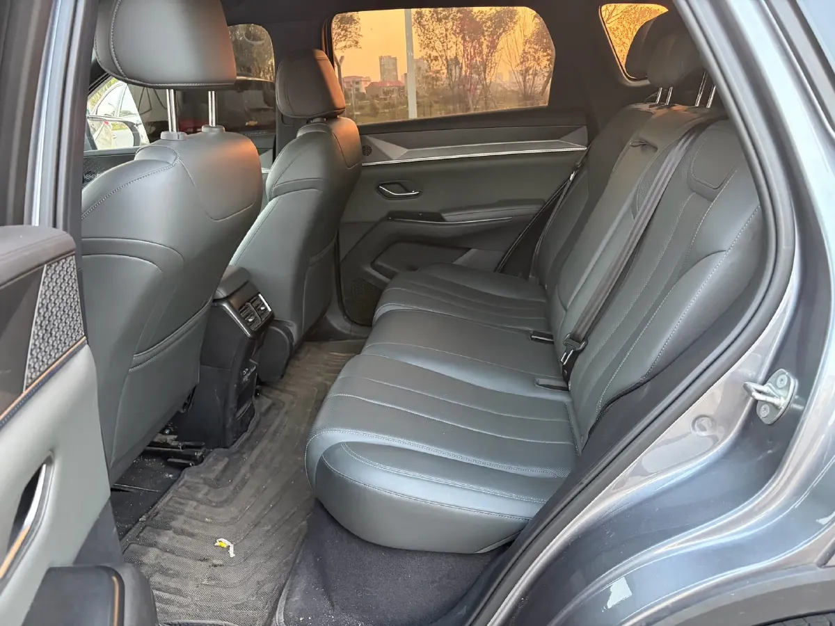 2025 BYD Song Pro 1.5L 101HP L4 E-CVT PHEV 12.9KWH,autocango,china used car exporter,china ev exporter,chinese used car exporter,chinese used ev exporter