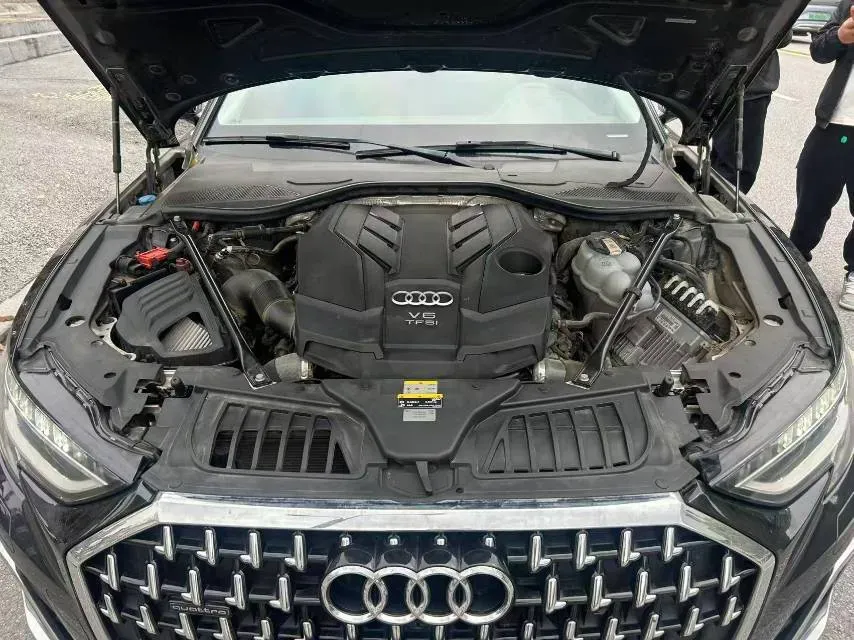 2023 Audi A8 3.0T 286HP V6 8AT,autocango,china used car exporter,china ev exporter,chinese used car exporter,chinese used ev exporter