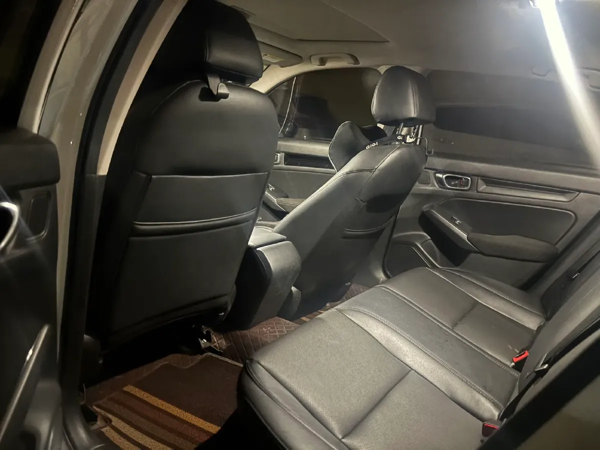 2022 Honda Civic 1.5T 129HP L4 CVT,autocango,china used car exporter,china ev exporter,chinese used car exporter,chinese used ev exporter