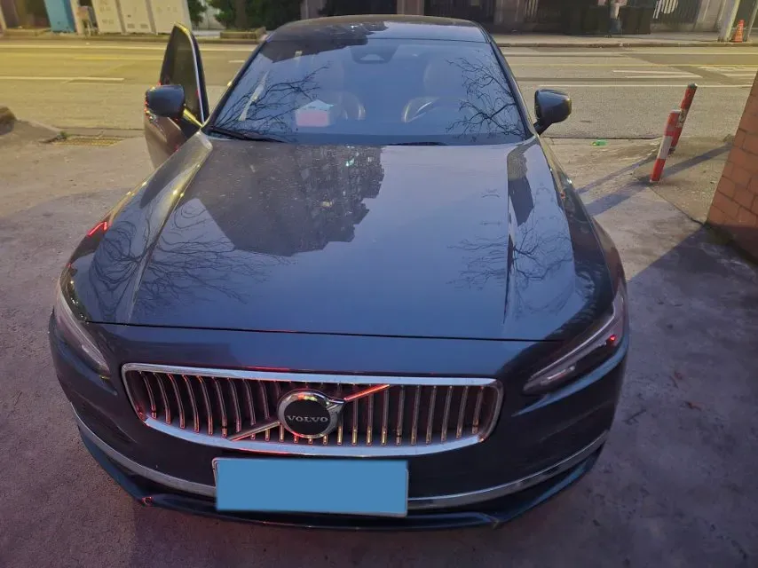 2023 Volvo S90 PHEV 2.0T 310HP L4 8AT PHEV 18.831KWH,autocango,china used car exporter,china ev exporter,chinese used car exporter,chinese used ev exporter