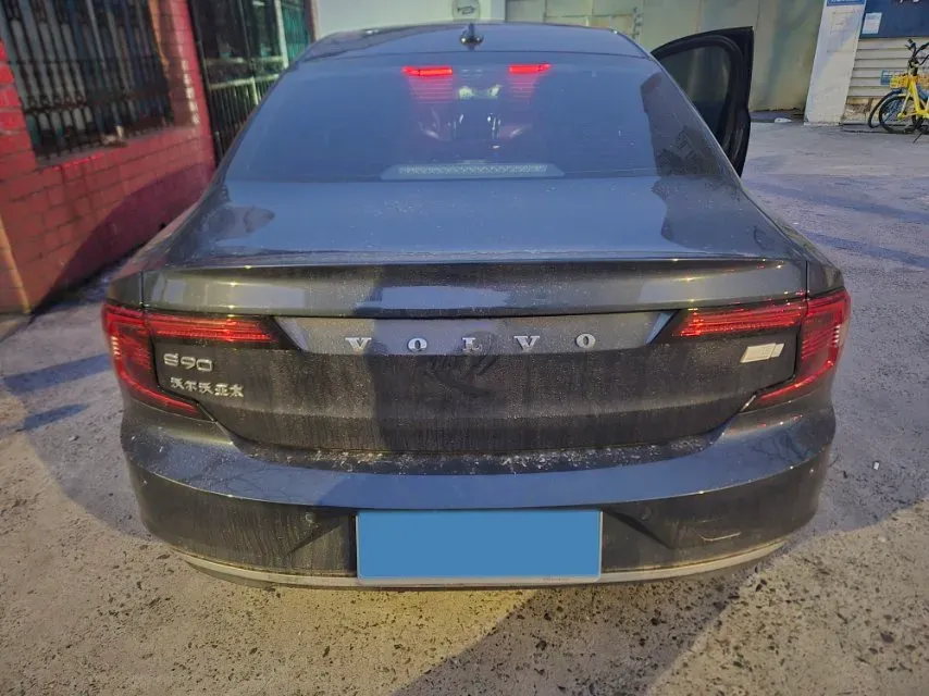 2023 Volvo S90 PHEV 2.0T 310HP L4 8AT PHEV 18.831KWH,autocango,china used car exporter,china ev exporter,chinese used car exporter,chinese used ev exporter