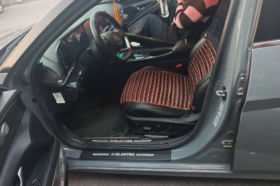 2021 Hyundai Elantra 1.5L 115HP L4 CVT,autocango,china used car exporter,china ev exporter,chinese used car exporter,chinese used ev exporter