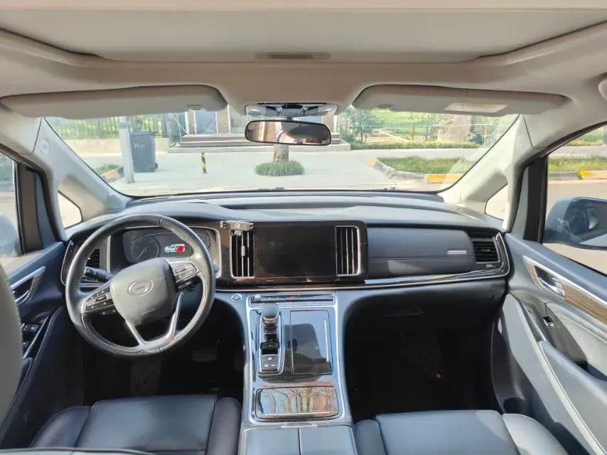 2023 GAC Trumpchi M8 2.0T 252HP L4 8AT,autocango,china used car exporter,china ev exporter,chinese used car exporter,chinese used ev exporter