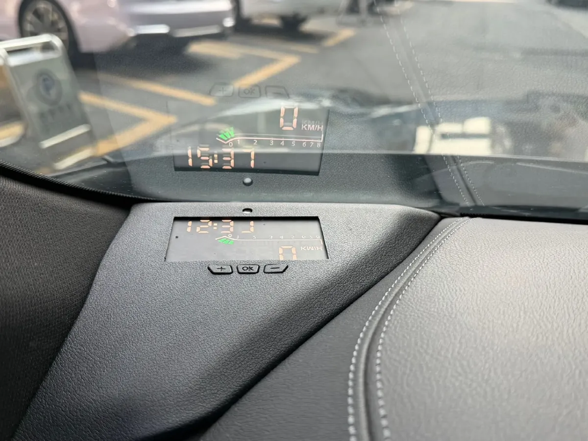 2021 Cadillac CT5 2.0T 237HP L4 10AT,autocango,china used car exporter,china ev exporter,chinese used car exporter,chinese used ev exporter