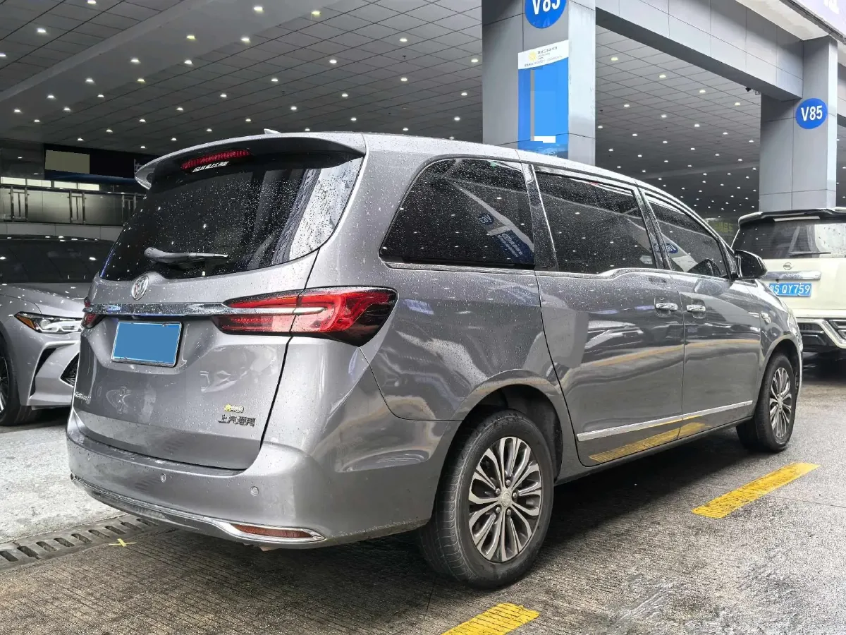2021 Buick GL8 2.0T 237HP L4 9AT,autocango,china used car exporter,china ev exporter,chinese used car exporter,chinese used ev exporter