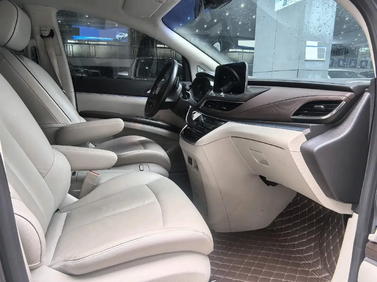 2021 Buick GL8 2.0T 237HP L4 9AT,autocango,china used car exporter,china ev exporter,chinese used car exporter,chinese used ev exporter
