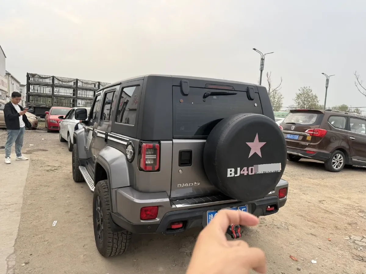 2021 Beijing BJ40 2.0T 224HP L4 8AT,autocango,china used car exporter,china ev exporter,chinese used car exporter,chinese used ev exporter